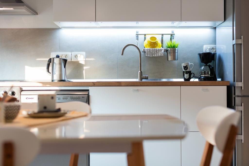 Apartments Zambarlin Komiža Eksteriør bilde