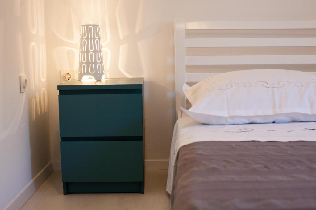 Apartments Zambarlin Komiža Rom bilde